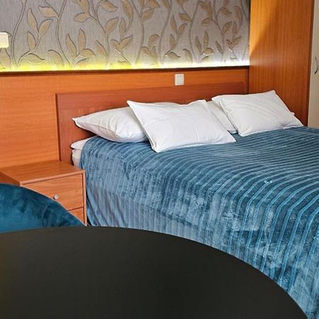 Sobe/Rooms Riva Zara Esterno foto