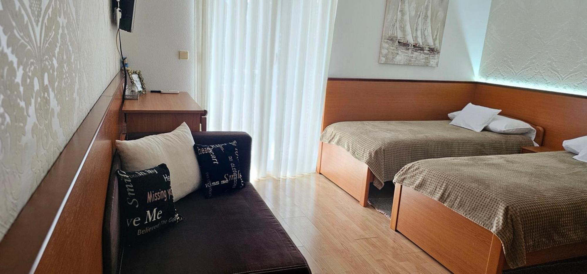 Sobe/Rooms Riva Zara Esterno foto