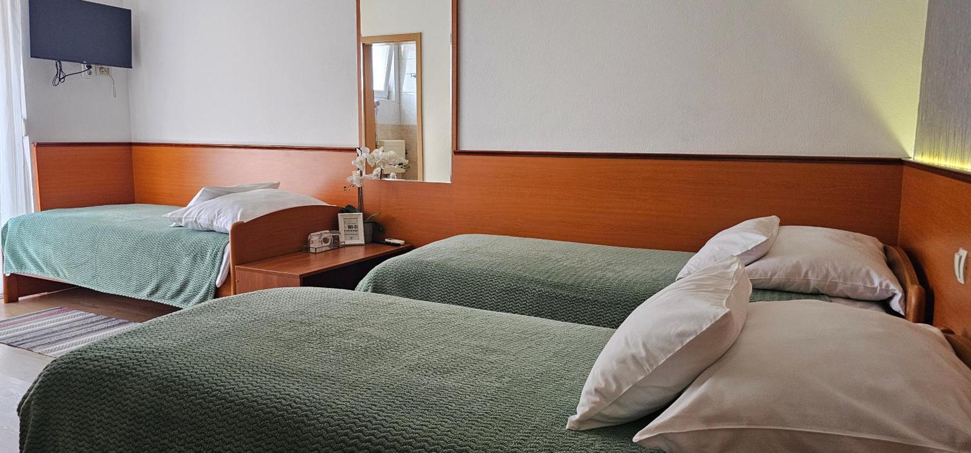 Sobe/Rooms Riva Zara Esterno foto