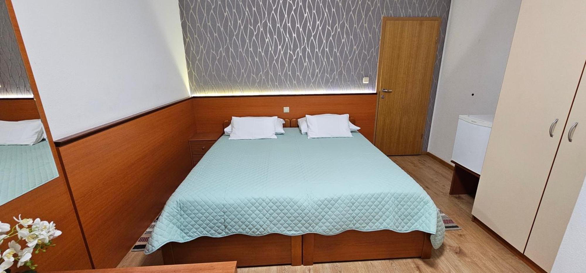 Sobe/Rooms Riva Zara Esterno foto